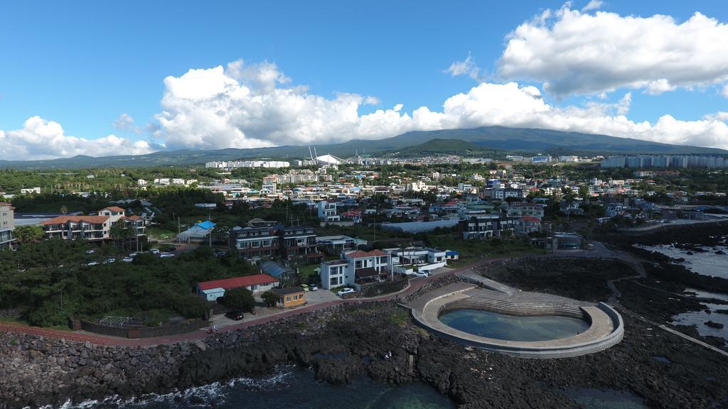 Вилла Jeju Amoje Согвипхо Экстерьер фото